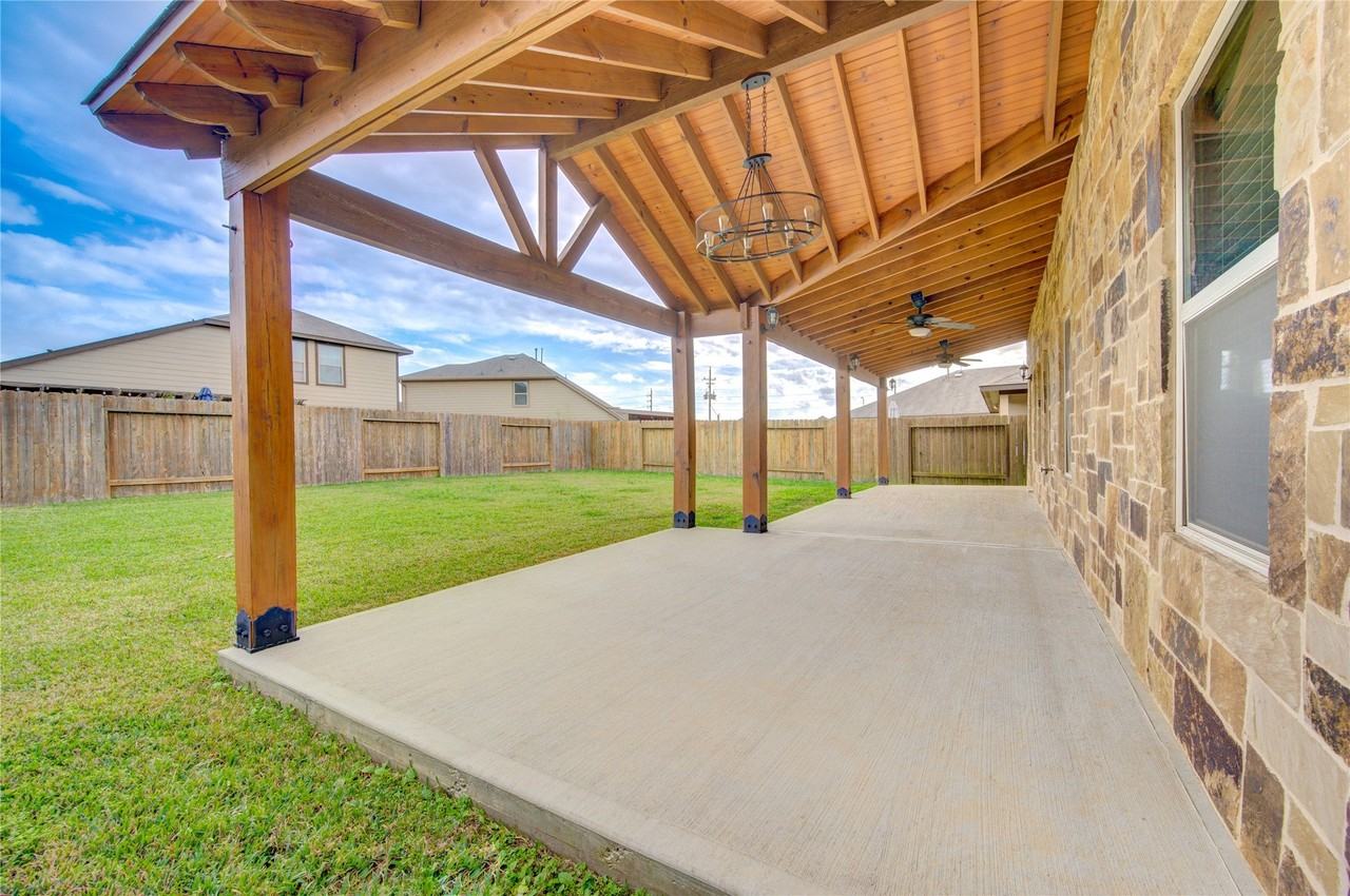 2915 Iron Range Ct - Photo 3 of 48