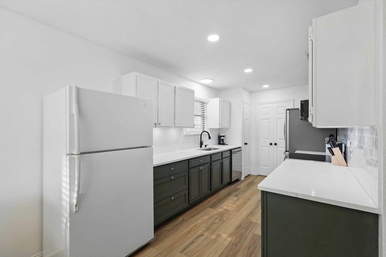 Boardwalk St - Photo 3 of 11