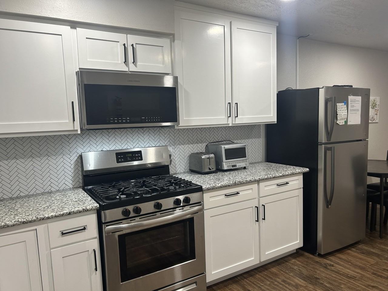 Cresline St - Photo 2 of 18