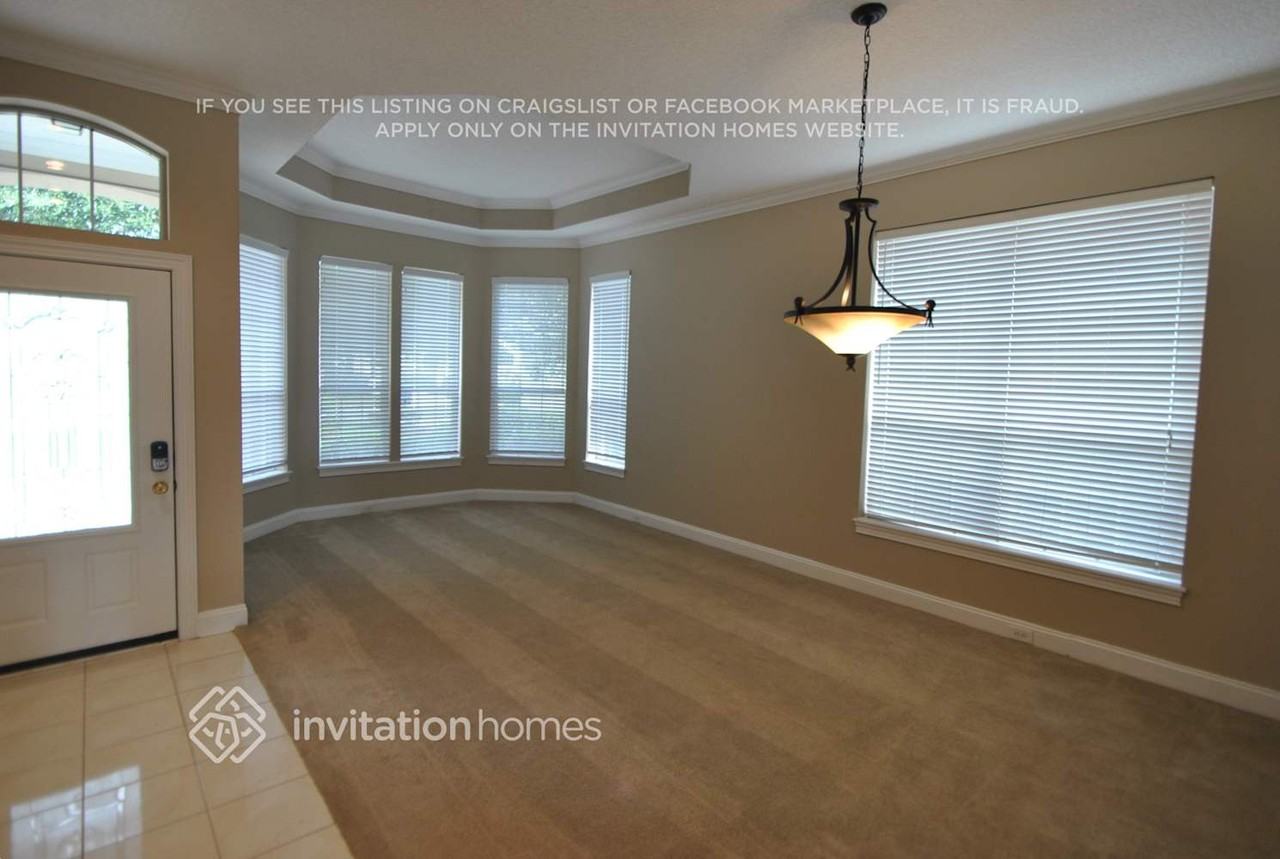 1238 Queens Island Ct - Photo 2 of 14