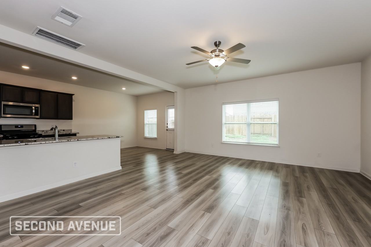 325 Condie Russell Ave - Photo 6 of 30