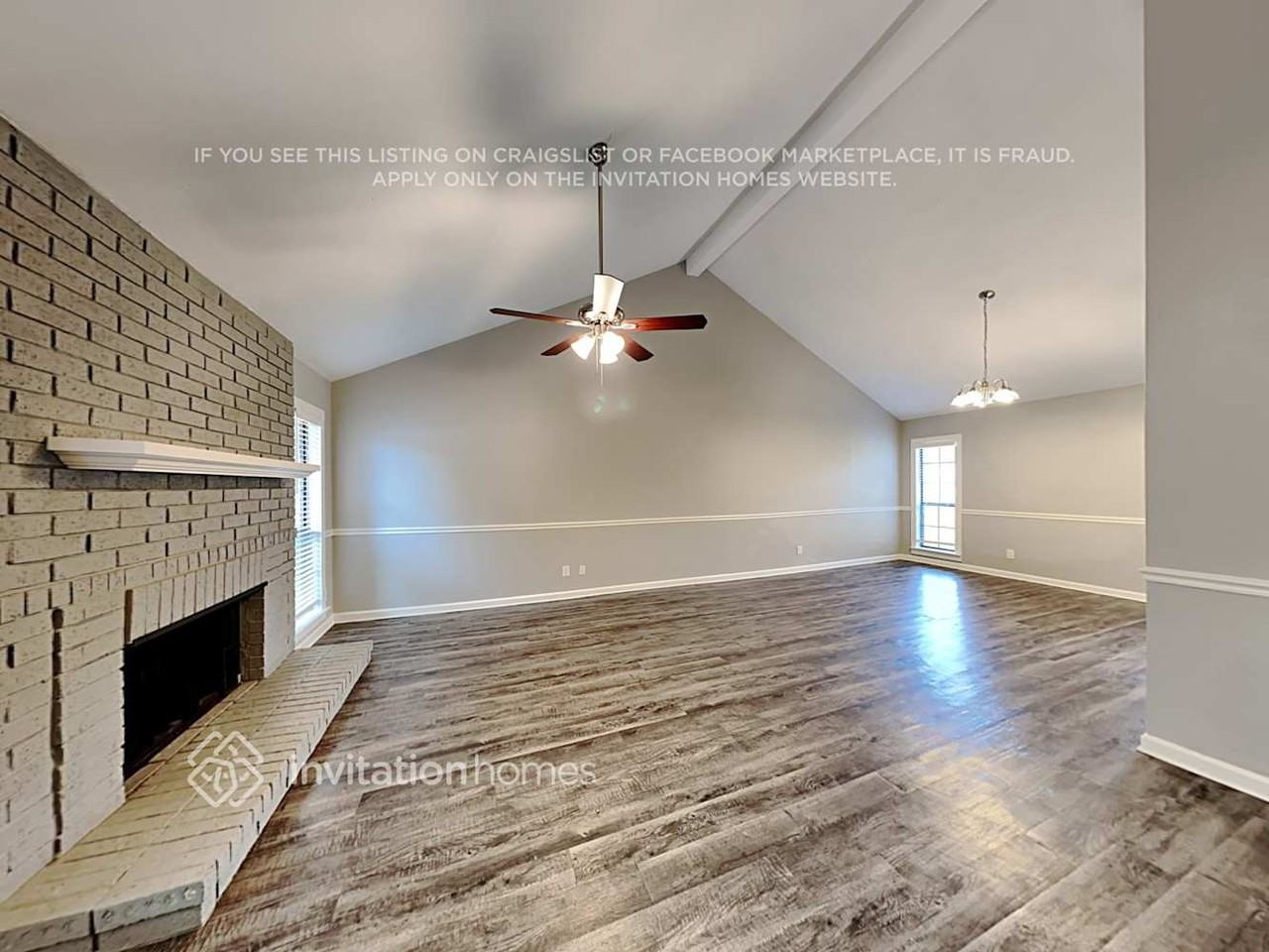 2512 Freedom Ln - Photo 3 of 13