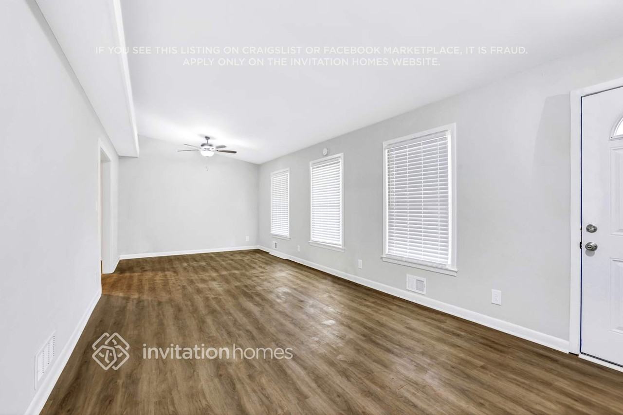 5435 Saint Lo Ln - Photo 4 of 18