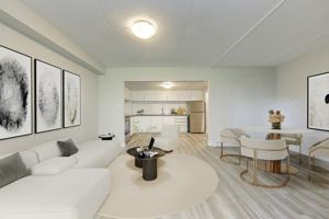 featured image of 43 Ormond St S