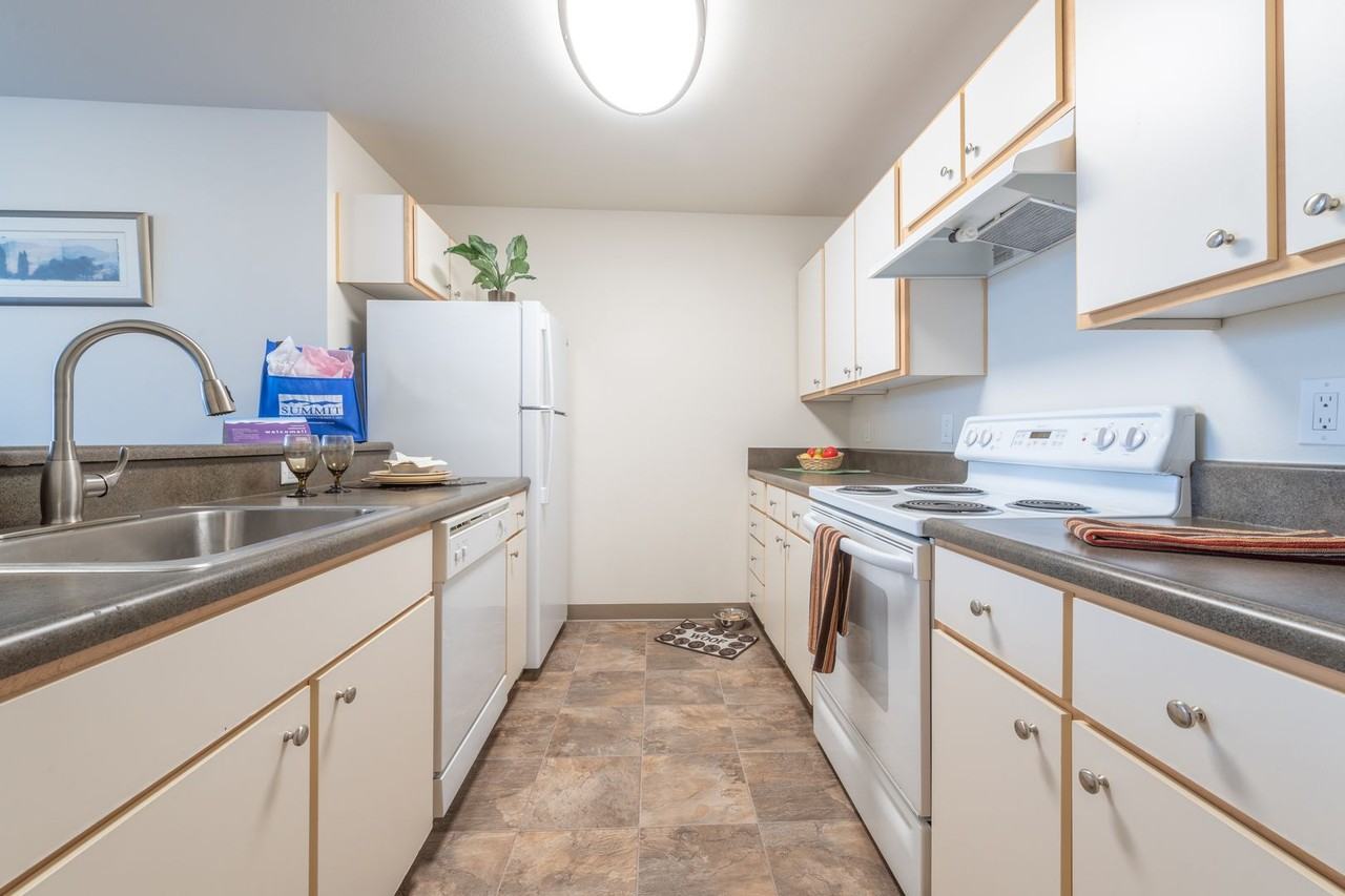 303 Ne 16th Ave #209 - Photo 2 of 20