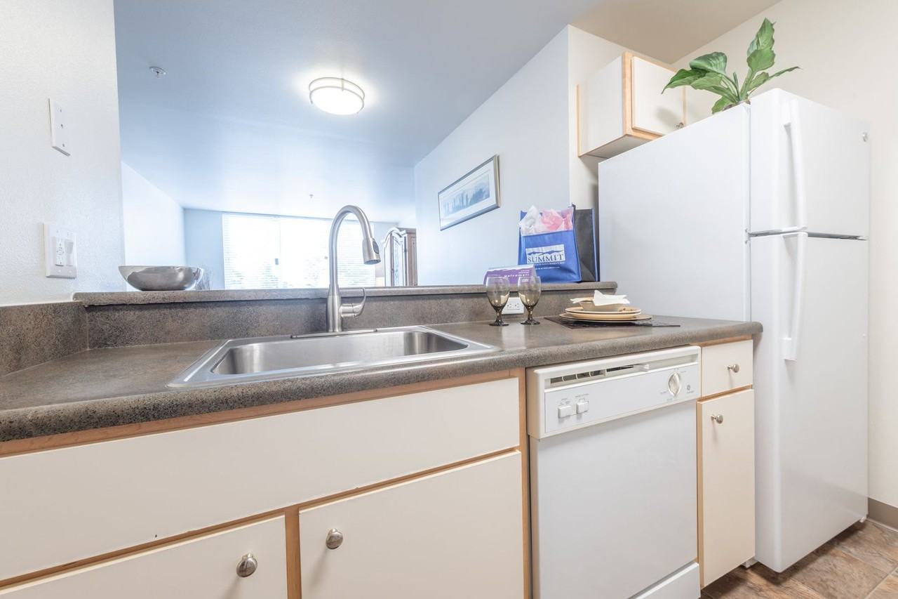303 Ne 16th Ave #209 - Photo 3 of 20