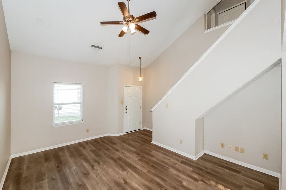 2344 Summerwood Ln - Photo 7 of 17