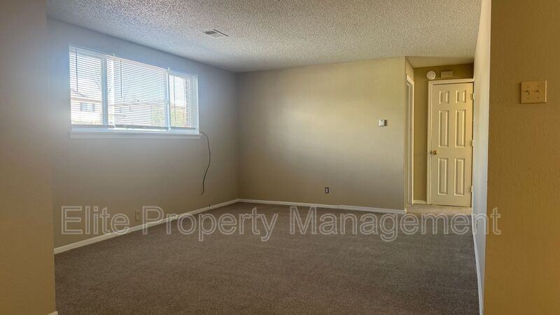 8 Alan Shepard Road - Photo 2 of 13