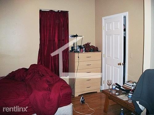 21 Highgate St - Photo 3 of 6