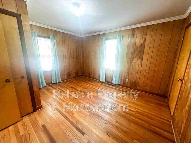 4471 Rains Crossroads Rd - Photo 6 of 16