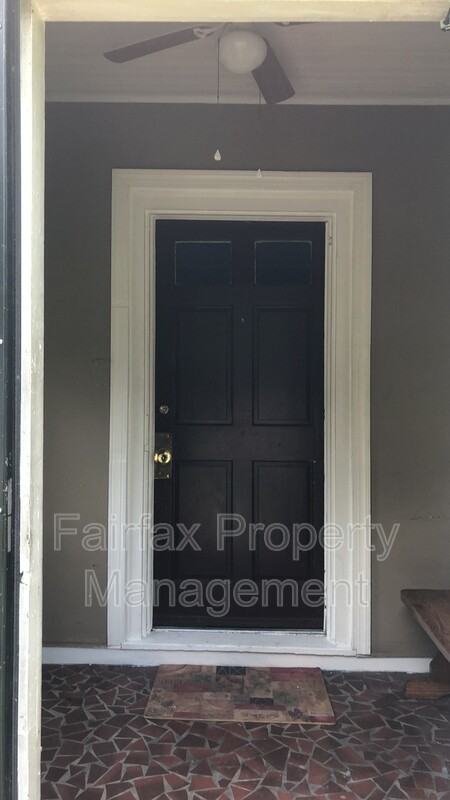 506 E Club Blvd - Photo 4 of 37