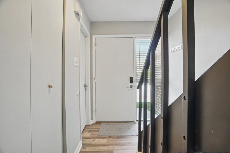 5009 Ashforth Ct - Photo 4 of 30