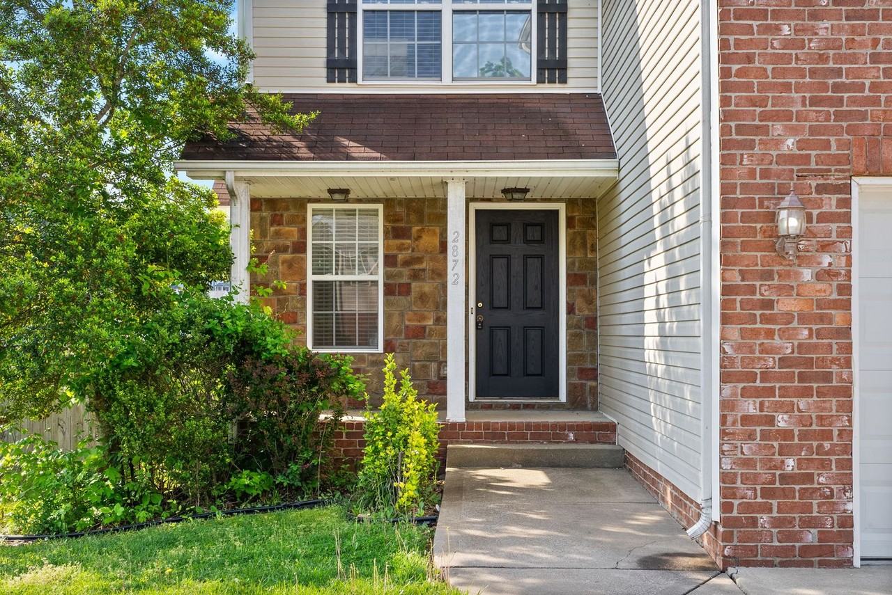 2872 Sharpie Dr - Photo 4 of 32