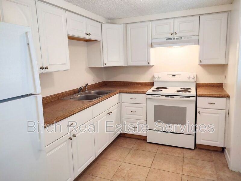 6839 Forest Ave - Photo 7 of 15
