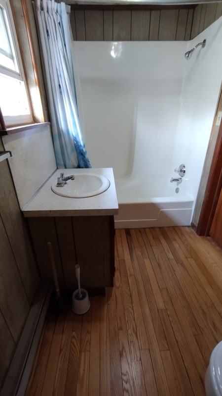 126 4th St Sw - Photo 6 of 10