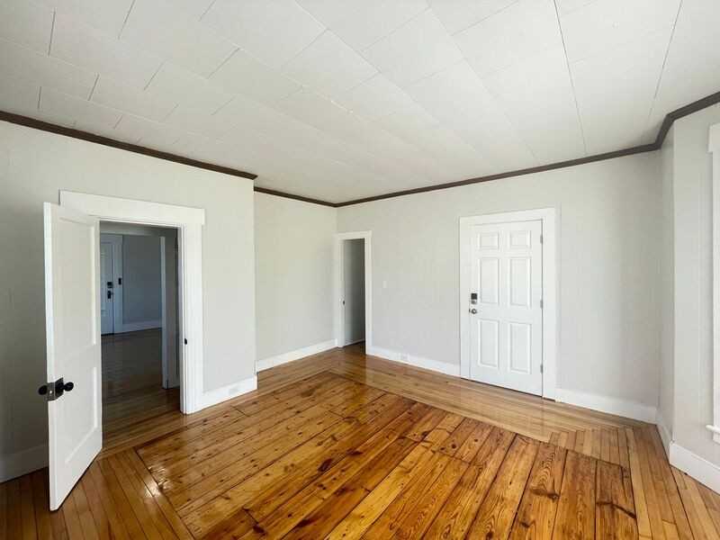 473 Wilson St #A - Photo 3 of 14