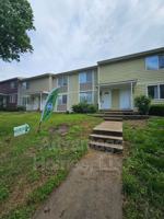 featured image of 711 N 70th Ter