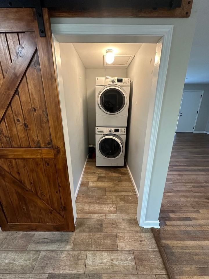 1065 Wilmore Rd - Photo 5 of 11