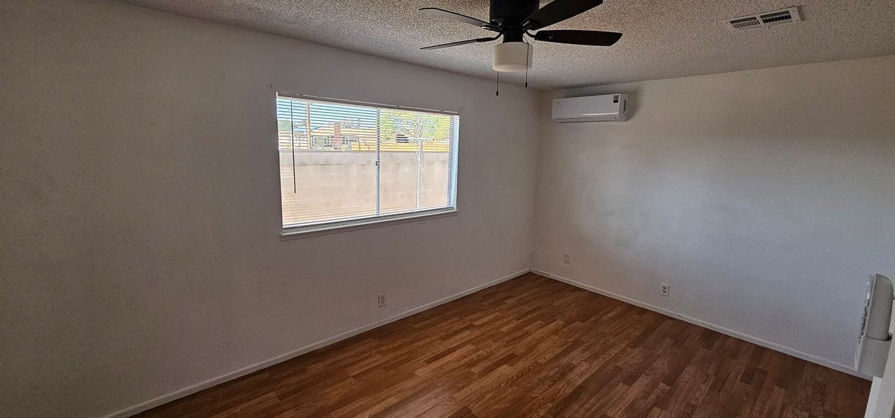 527 S Downs St - Photo 7 of 11