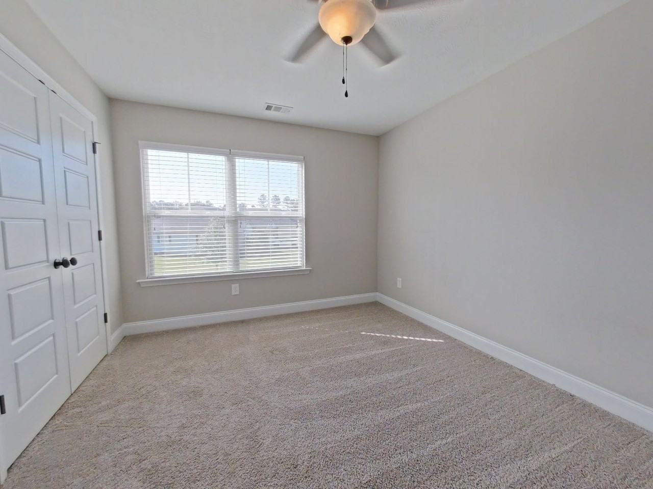 719 Tree Top Trl - Photo 4 of 30