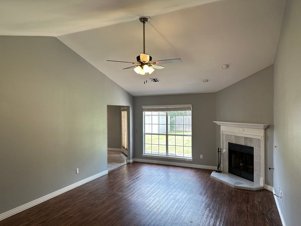 766 Terry Ave - Photo 6 of 22