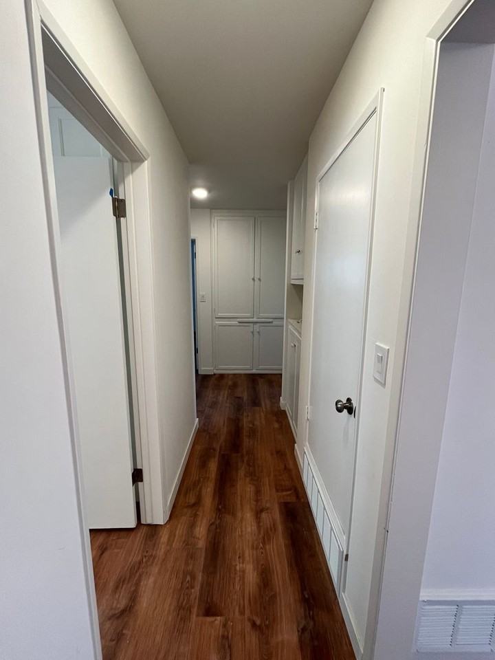 151 Alder St - Photo 6 of 18