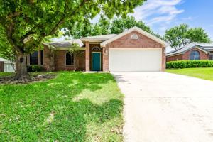 featured image of 5316 Trail Dr