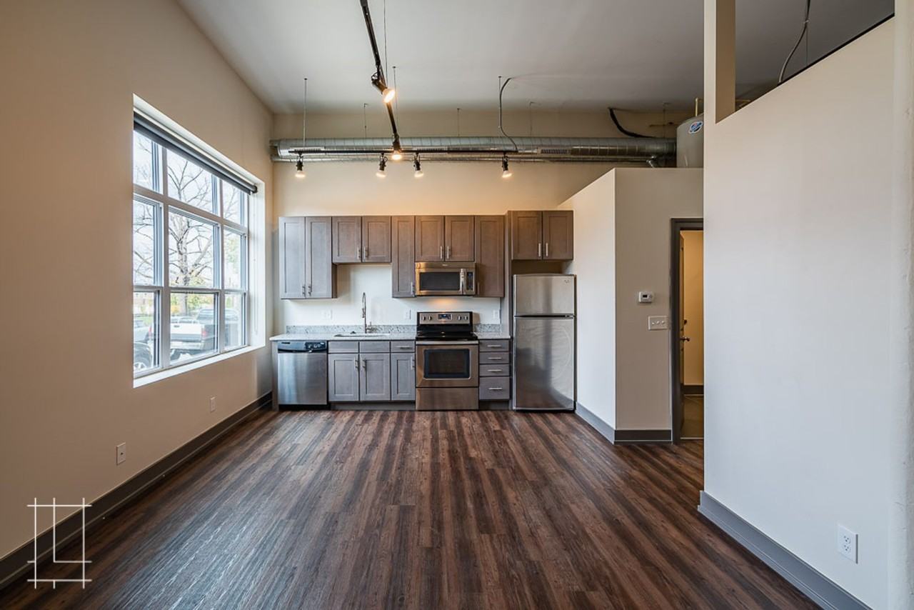 1448-1454 Indianola Ave - Photo 3 of 40