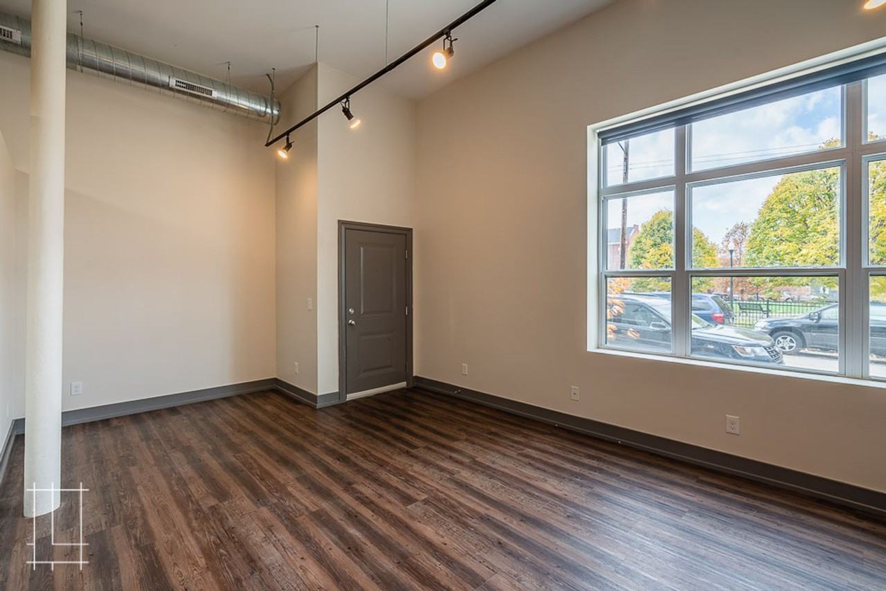 1448-1454 Indianola Ave - Photo 6 of 40