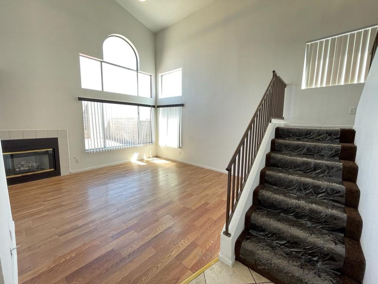 5730 Coleridge Way - Photo 2 of 25