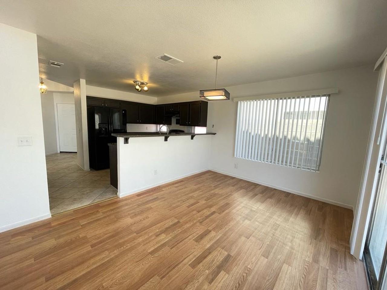 5730 Coleridge Way - Photo 6 of 25