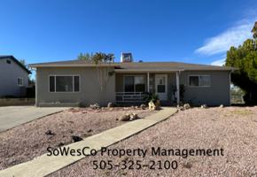 featured image of 301 W Tycksen Dr