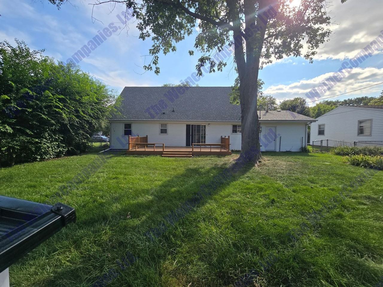 2304 Brett Dr - Photo 2 of 13