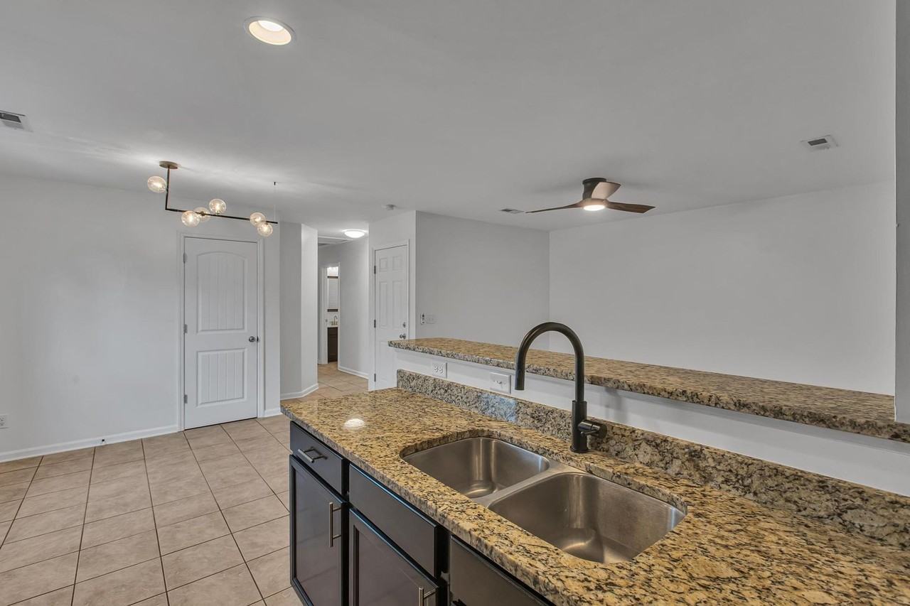 119A James Ave - Photo 7 of 23