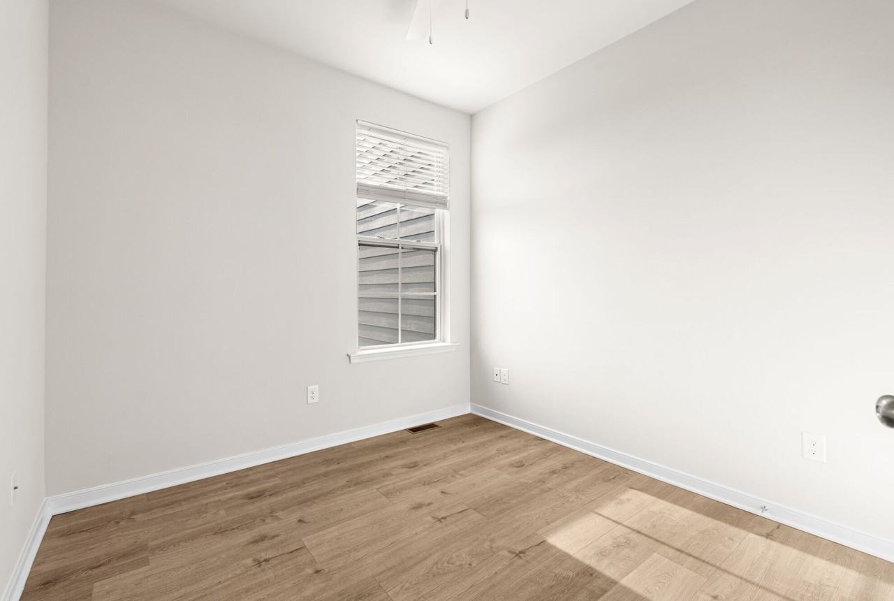 2404 Ownby Ln #F - Photo 6 of 37