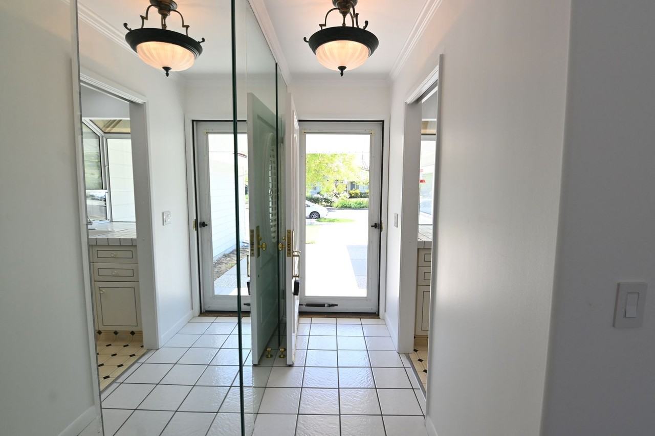3655 Mona Way - Photo 2 of 28