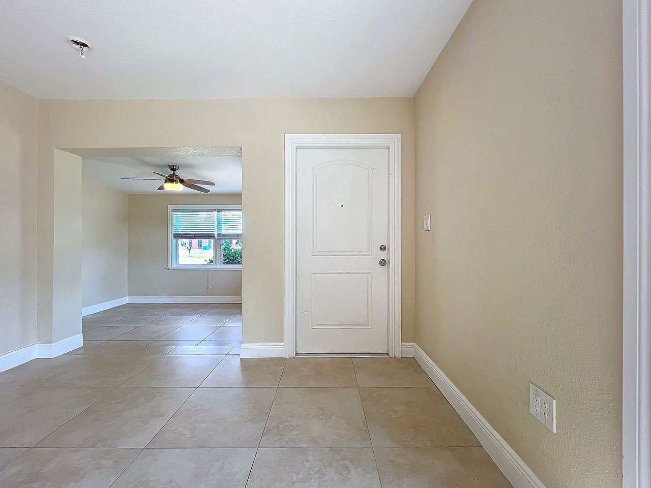 21402 Meehan Ave - Photo 6 of 40