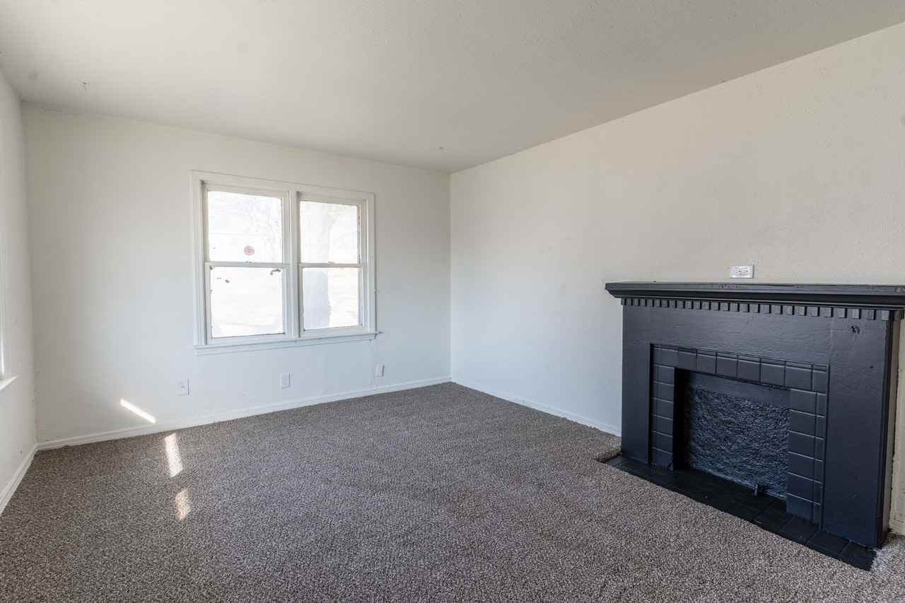 1637 Bishop Bobby L Williams Drive - Photo 6 of 15