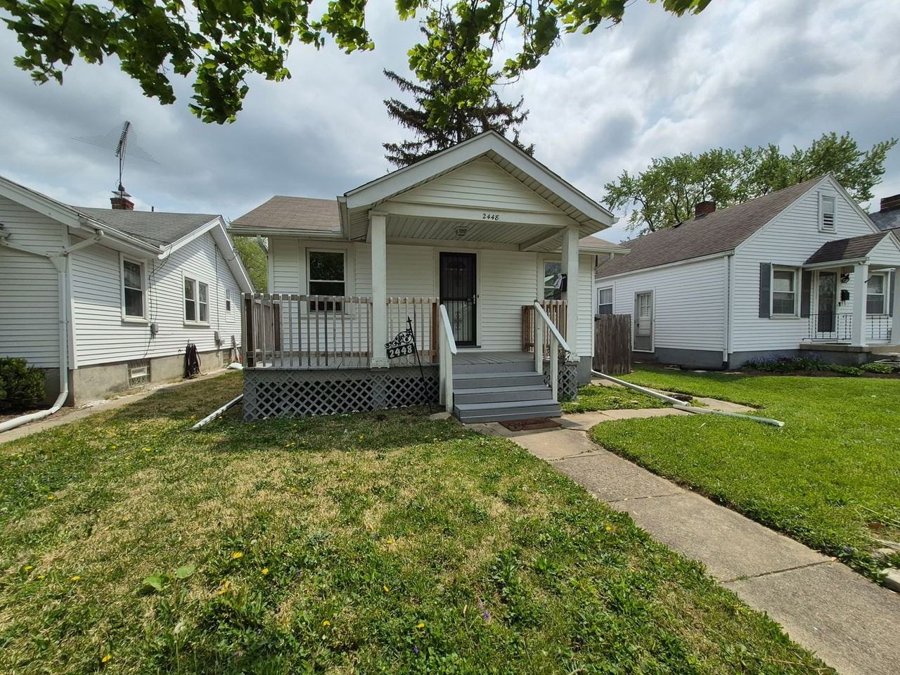 2448 Nill Ave - Photo 2 of 15