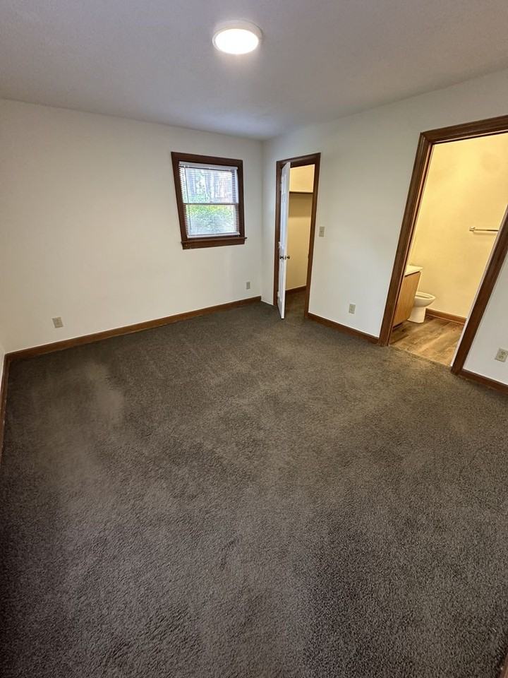3530 Ivy Commons Dr - Photo 5 of 8