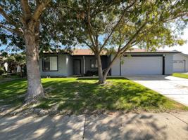 featured image of 1028 Grackle Ct