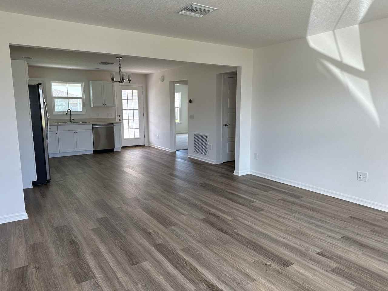 7511 Danford Pl - Photo 2 of 15