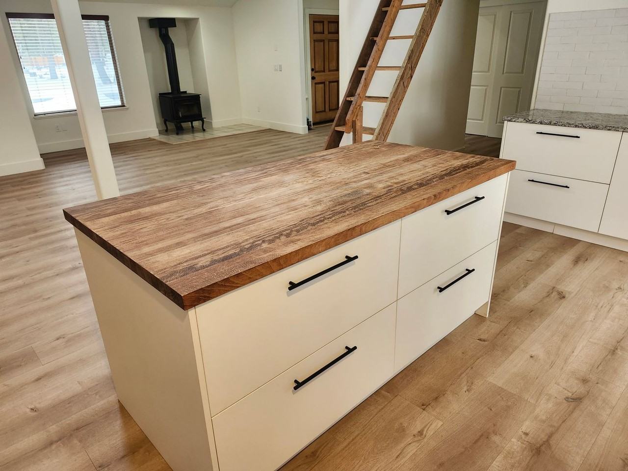 19556 Manzanita Ln - Photo 6 of 22