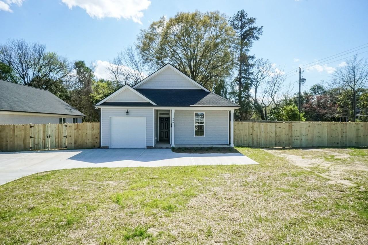 200 E Granville St - Photo 3 of 19