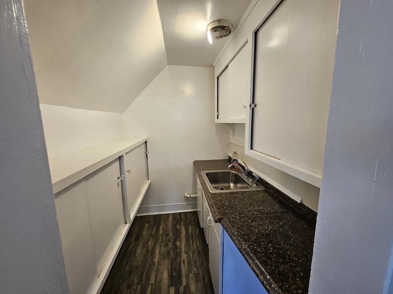 2 Clinton Place - Photo 7 of 20