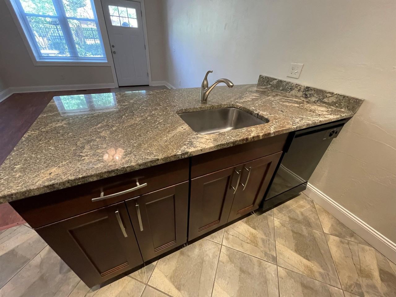 Baum 5515 - Photo 5 of 48