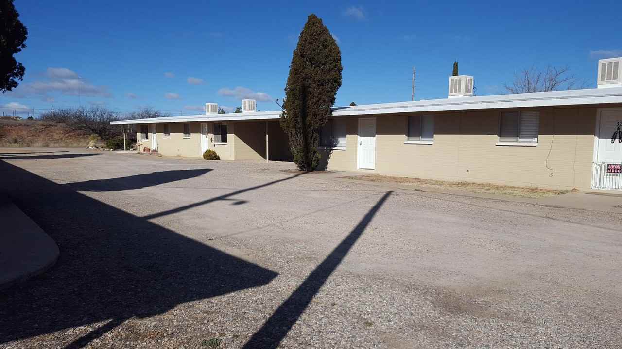 Walnut Grove Apartments - Photo 2 of 33