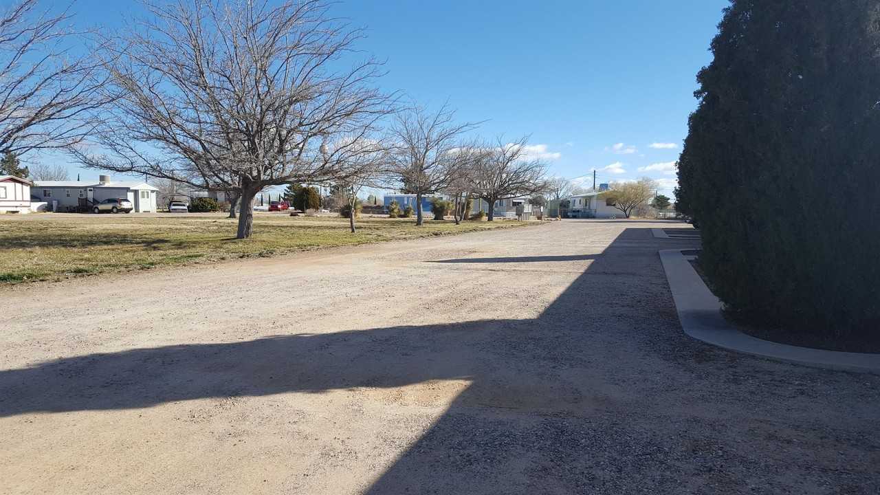 Walnut Grove Apartments - Photo 3 of 33