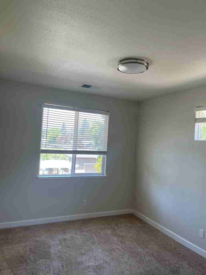 Prospect Place - Photo 6 of 15