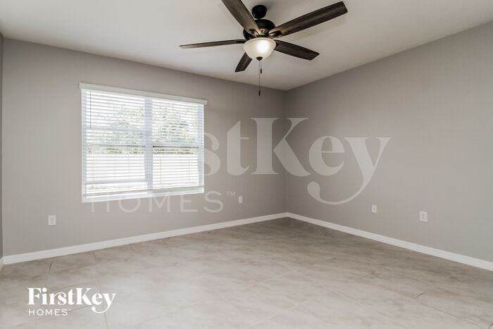 819 Guadalupe Dr - Photo 3 of 15